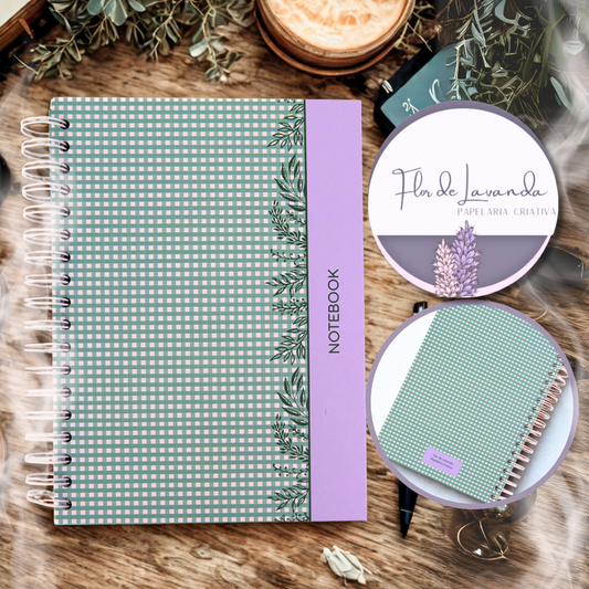 Caderno Colegial (17,5 x 24 cm)